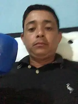 isacalejandroo online show from 02.01.25