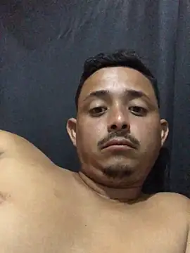 isacalejandroo online show from 02.12.26