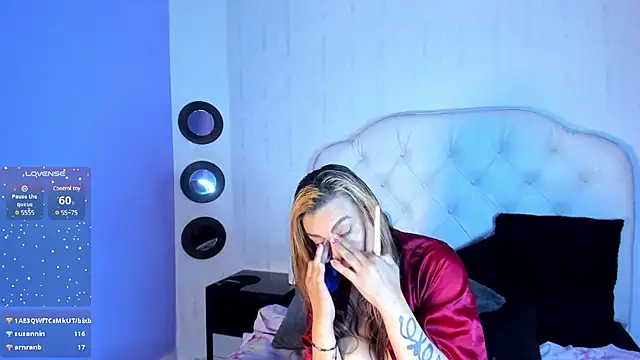 Anna Stonne   online show from 02.23.25
