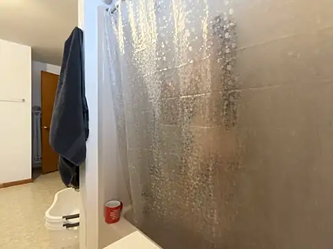 Snapshot of MissSwitch chatting on 12.02.24 MissSwitch online show from 12.02.24