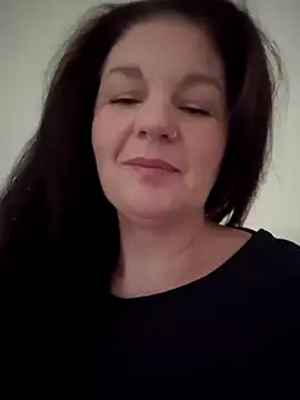 Snapshot of 420Curvybabe chatting on 11.04.25 420Curvybabe online show from 11.04.25