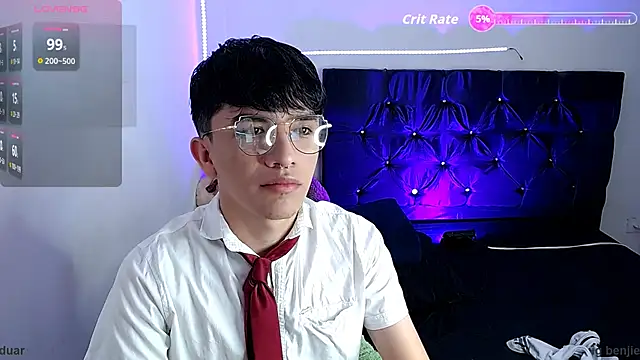 benji hoter online show from 10.31.25