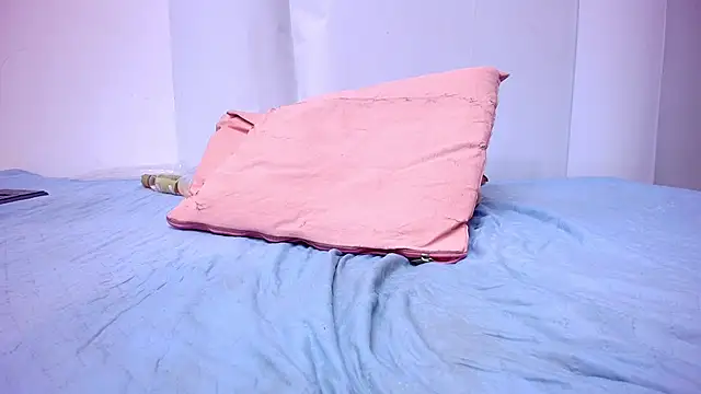 Snapshot of franyelimss chatting on 01.28.25 franyelimss online show from 01.28.25