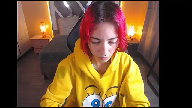 Snapshot of Scarllett_BDSM chatting on 12.03.24 Scarllett BDSM online show from 12.03.24