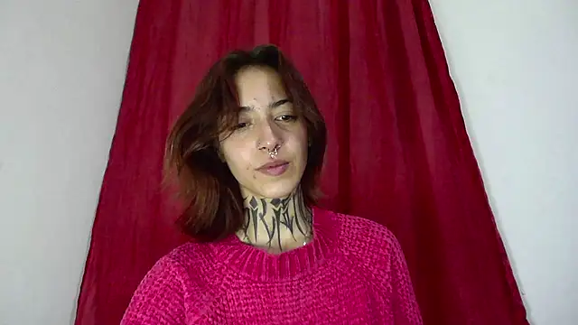 Snapshot of Scarllett_BDSM chatting on 02.25.26 Scarllett BDSM online show from 02.25.26