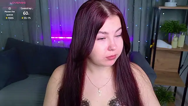 EffyEvansy online show from 12.05.24