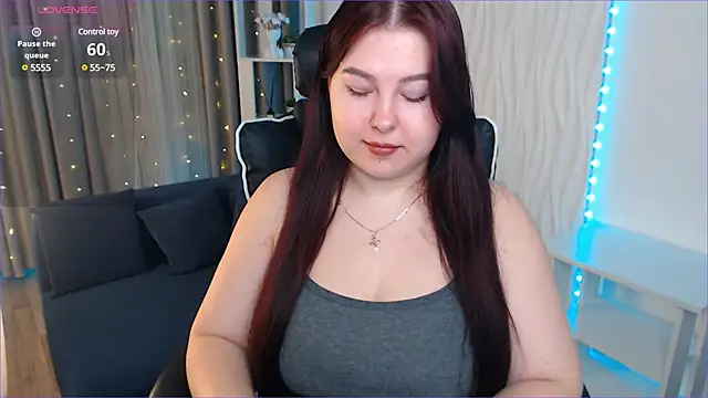 EffyEvansy online show from 02.06.25