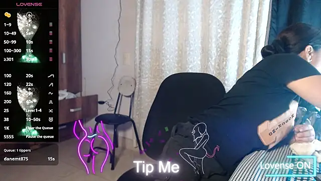 Yaya    11 online show from 02.14.26