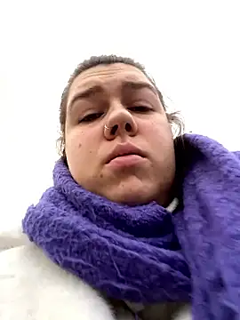 SuzieMurray online show from 12.02.24