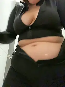 SuzieMurray online show from 12.04.24