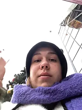 SuzieMurray online show from 12.25.24