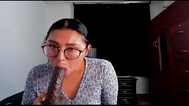 lorymoon online show from 01.31.25