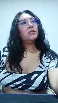 lorymoon online show from 04.17.26