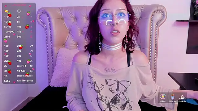 AlexaFoxy18 online show from 01.15.25