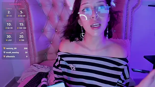 AlexaFoxy18 online show from 01.16.25