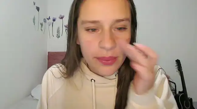 Snapshot of Serenity chatting on 02.03.25 Serenity online show from 02.03.25