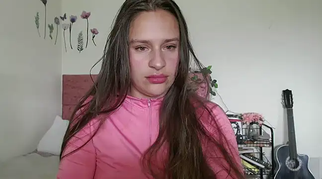 Snapshot of Serenity chatting on 02.17.25 Serenity online show from 02.17.25