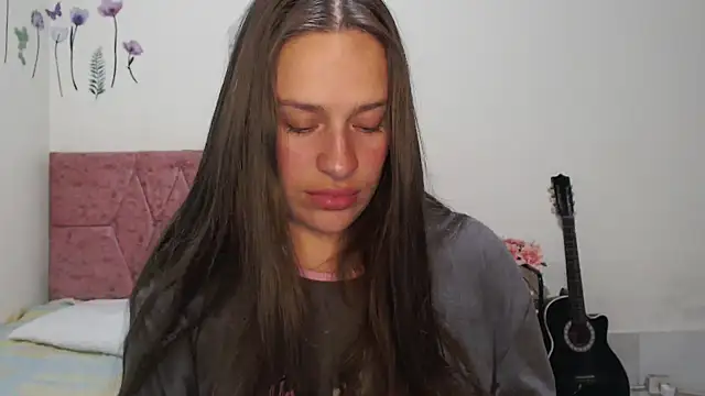 Snapshot of Serenity chatting on 09.09.25 Serenity online show from 09.09.25