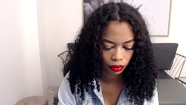 Shenna brunette  online show from 12.07.24