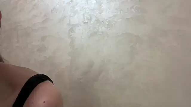 CaitlinaJayne23 online show from 02.25.26