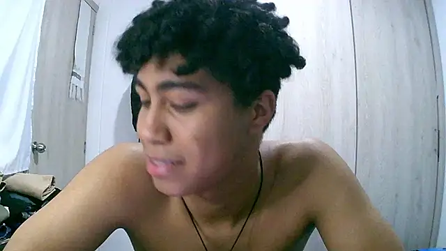 sexy diamante  online show from 02.02.26