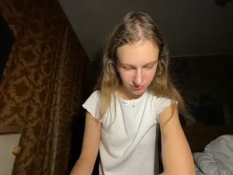 Snapshot of Eva_Angel3 chatting on 09.16.25 Eva Angel3 online show from 09.16.25