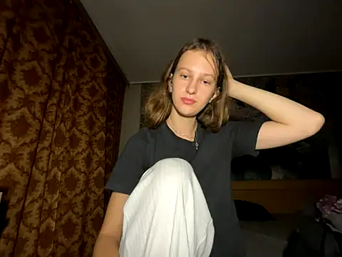 Snapshot of Eva_Angel3 chatting on 09.24.25 Eva Angel3 online show from 09.24.25