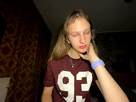 Snapshot of Eva_Angel3 chatting on 09.26.25 Eva Angel3 online show from 09.26.25