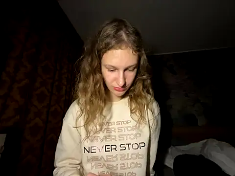 Snapshot of Eva_Angel3 chatting on 10.07.25 Eva Angel3 online show from 10.07.25