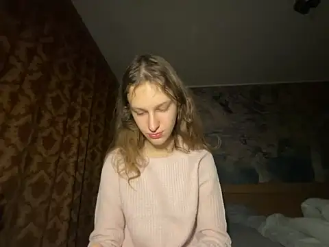 Snapshot of Eva_Angel3 chatting on 10.30.25 Eva Angel3 online show from 10.30.25