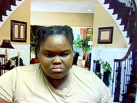 Snapshot of EbonyHotBuns chatting on 02.13.25 EbonyHotBuns online show from 02.13.25