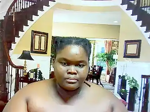 Snapshot of EbonyHotBuns chatting on 02.18.25 EbonyHotBuns online show from 02.18.25