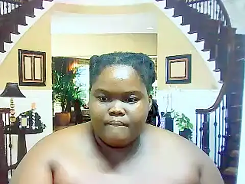 Snapshot of EbonyHotBuns chatting on 02.26.25 EbonyHotBuns online show from 02.26.25