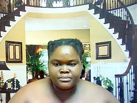 Snapshot of EbonyHotBuns chatting on 02.26.25 EbonyHotBuns online show from 02.26.25
