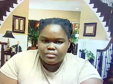 Snapshot of EbonyHotBuns chatting on 02.28.25 EbonyHotBuns online show from 02.28.25