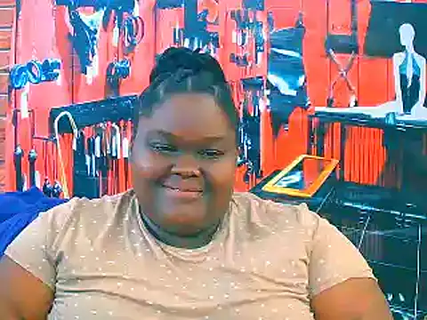 EbonyHotBuns online show from 11.06.25