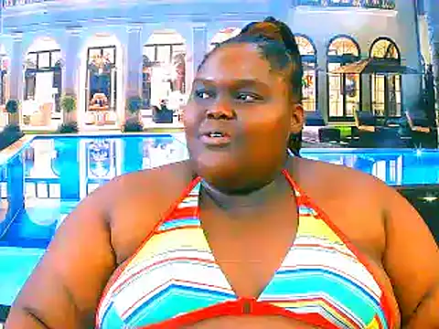 Snapshot of EbonyHotBuns chatting on 03.20.26 EbonyHotBuns online show from 03.20.26