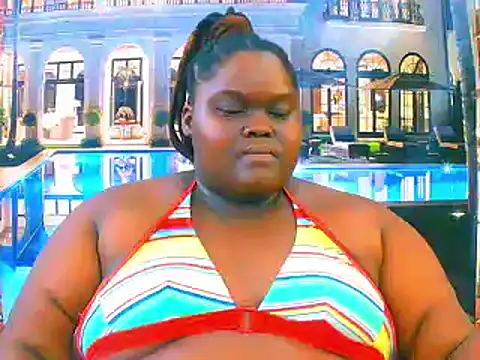 Snapshot of EbonyHotBuns chatting on 03.26.26 EbonyHotBuns online show from 03.26.26