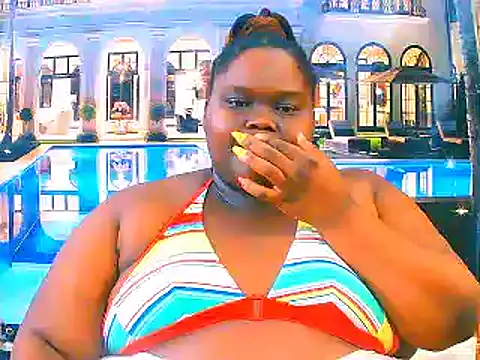 Snapshot of EbonyHotBuns chatting on 03.27.26 EbonyHotBuns online show from 03.27.26