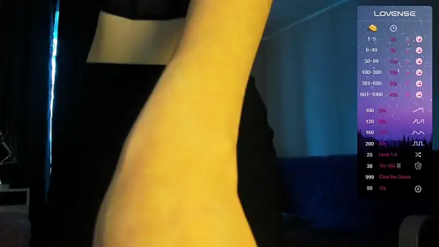 ReddHotPipper online show from 12.06.24