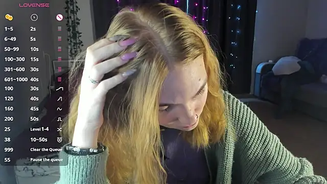 ReddHotPipper online show from 03.11.25