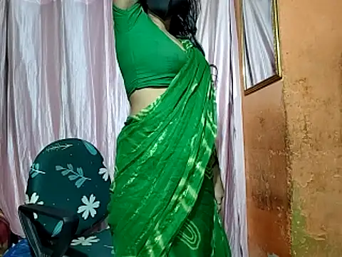 poojaxxx65 online show from 11.11.25