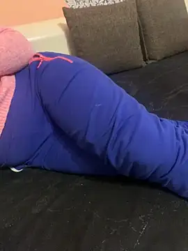 lora19922 online show from 12.29.24