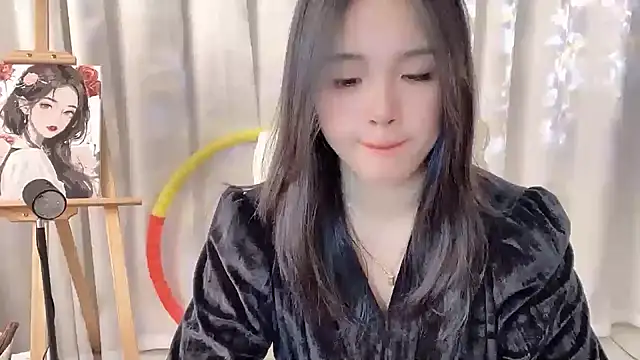 Snapshot of SU__SU chatting on 10.26.25 SU SU online show from 10.26.25