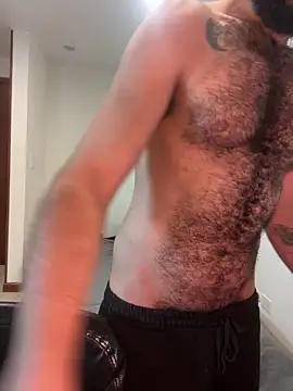 Snapshot of Drogamma chatting on 10.18.25 Drogamma online show from 10.18.25