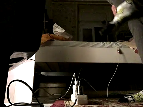 Snapshot of otikatseikaip3r chatting on 10.29.25 otikatseikaip3r online show from 10.29.25