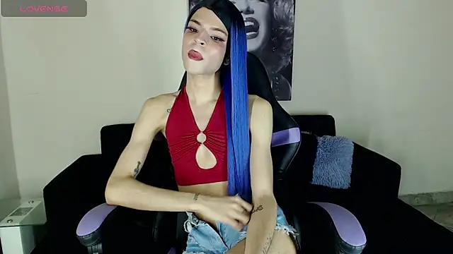 Snapshot of Realbadbxtch chatting on 12.18.24 Realbadbxtch online show from 12.18.24