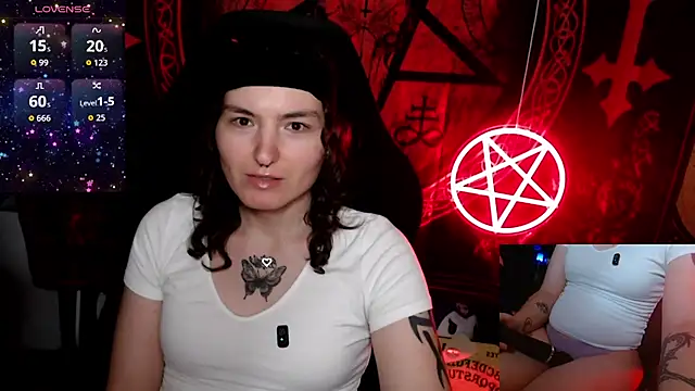 BrandiWRLD 999 online show from 10.16.25