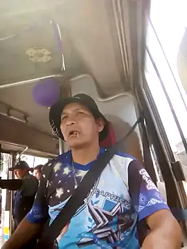 ardiente47 online show from 10.19.25