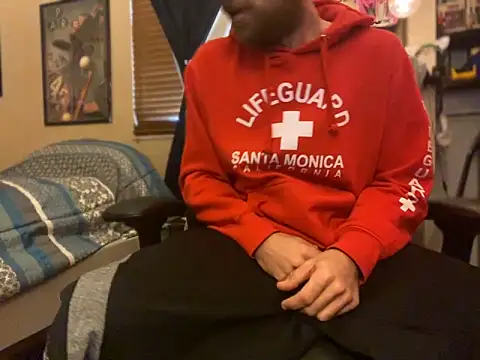 Snapshot of slutty_guy12 chatting on 01.27.25 slutty guy12 online show from 01.27.25